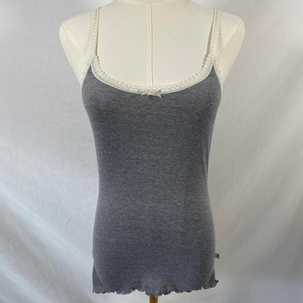 L.e.i. grey white lace cami tank top size medium y2k 2000s coquette